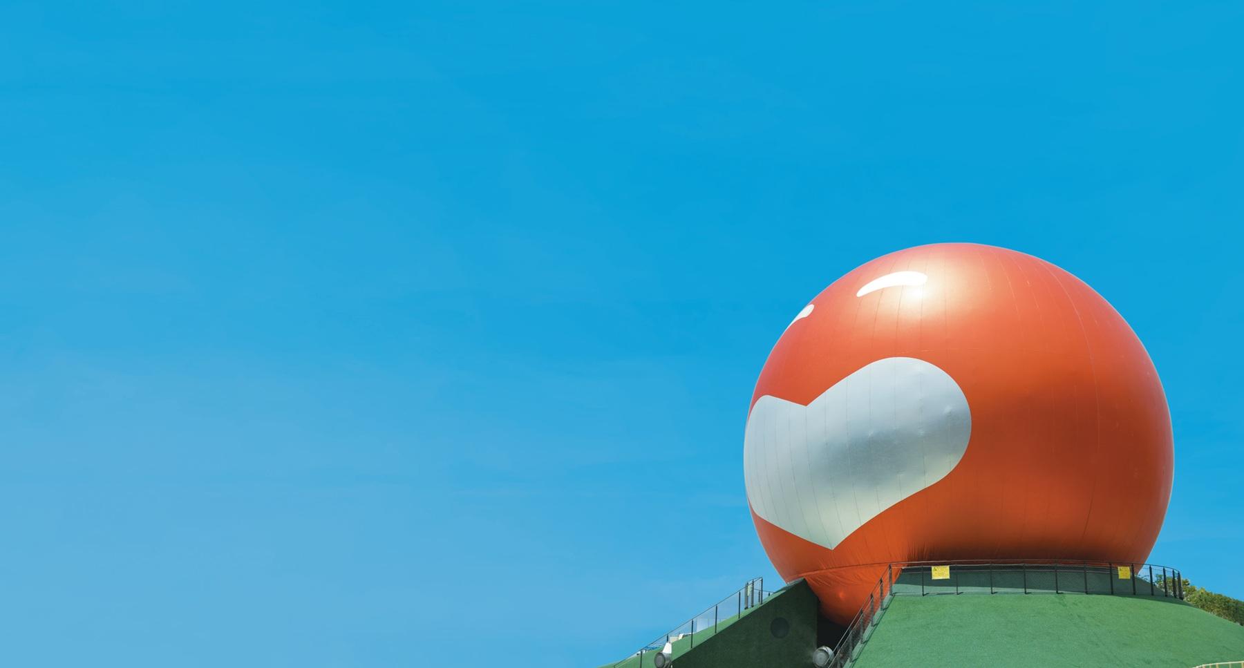 ガクテンソク、ミルクボーイ、フースーヤら人気芸人が総出演。万博会場を爆笑の渦に！