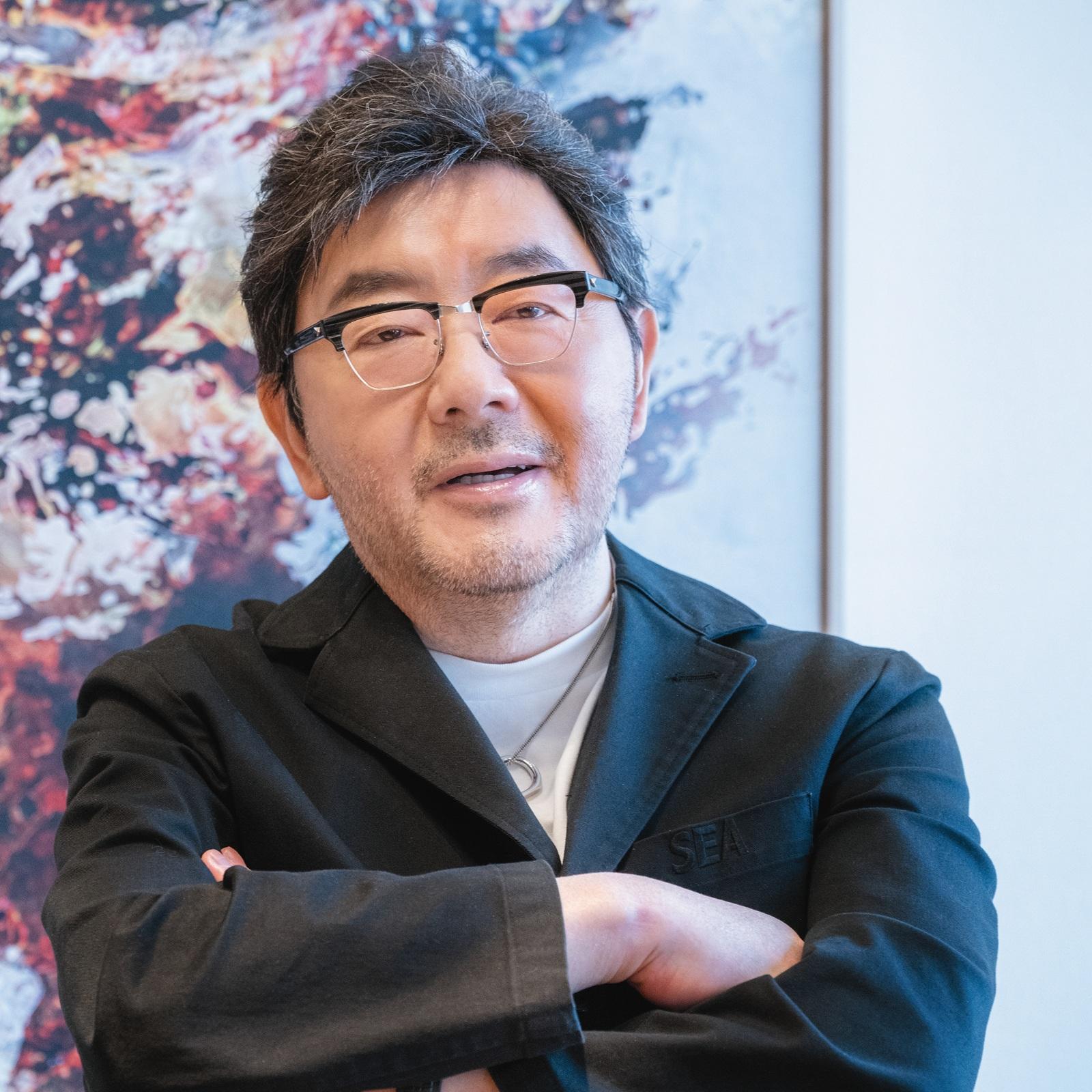 “ボーイズグループ戦国時代”の中で、秋元康が生み出す新たなアイドルとは？