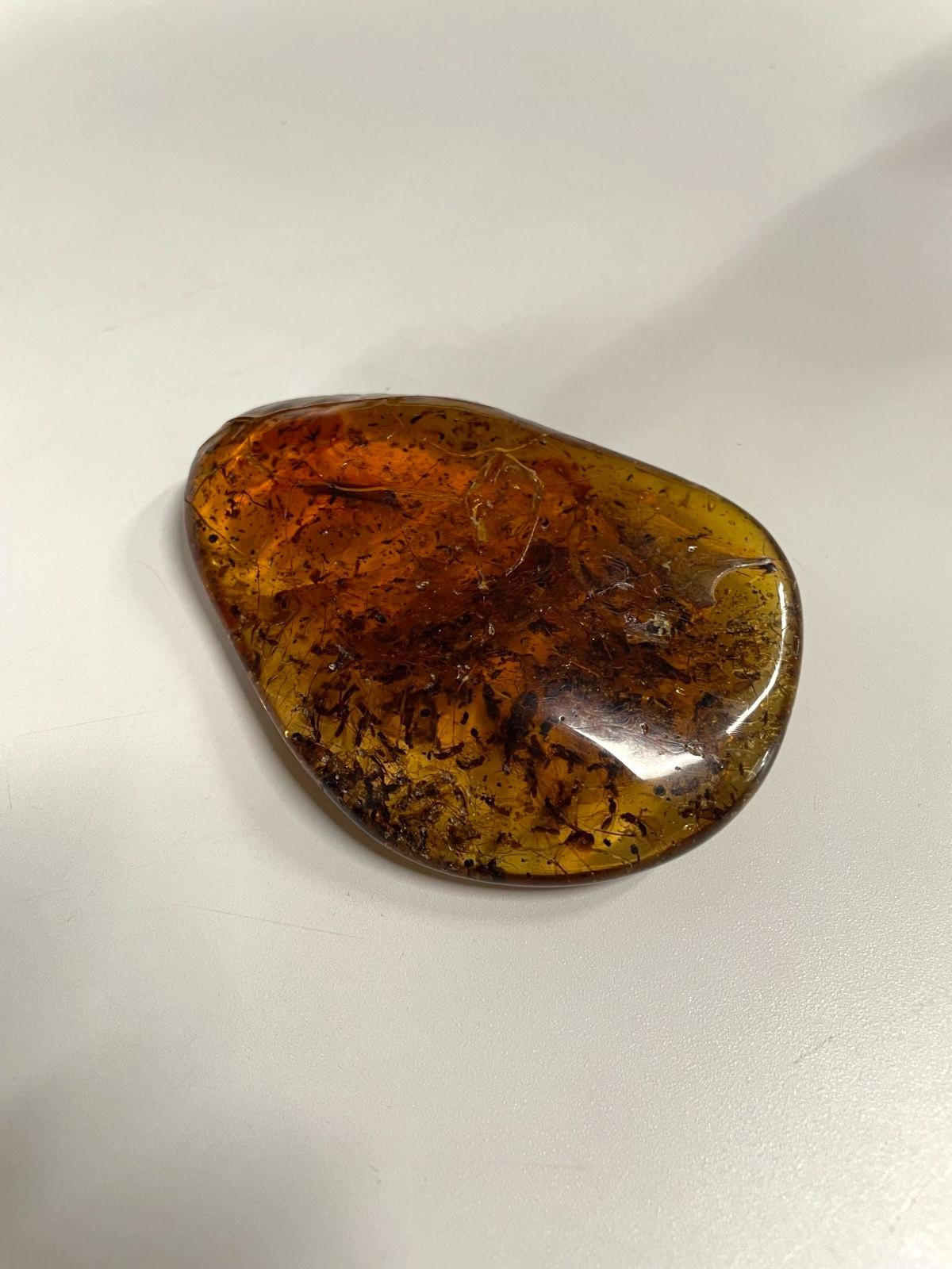 【From Editors】加藤シゲアキさんの才能に惹かれ、人が集まる理由