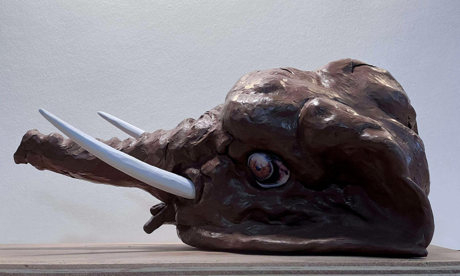 ふたつの“ゾウ”を通して自由について考える。現代美術家・椿昇の個展がスタート