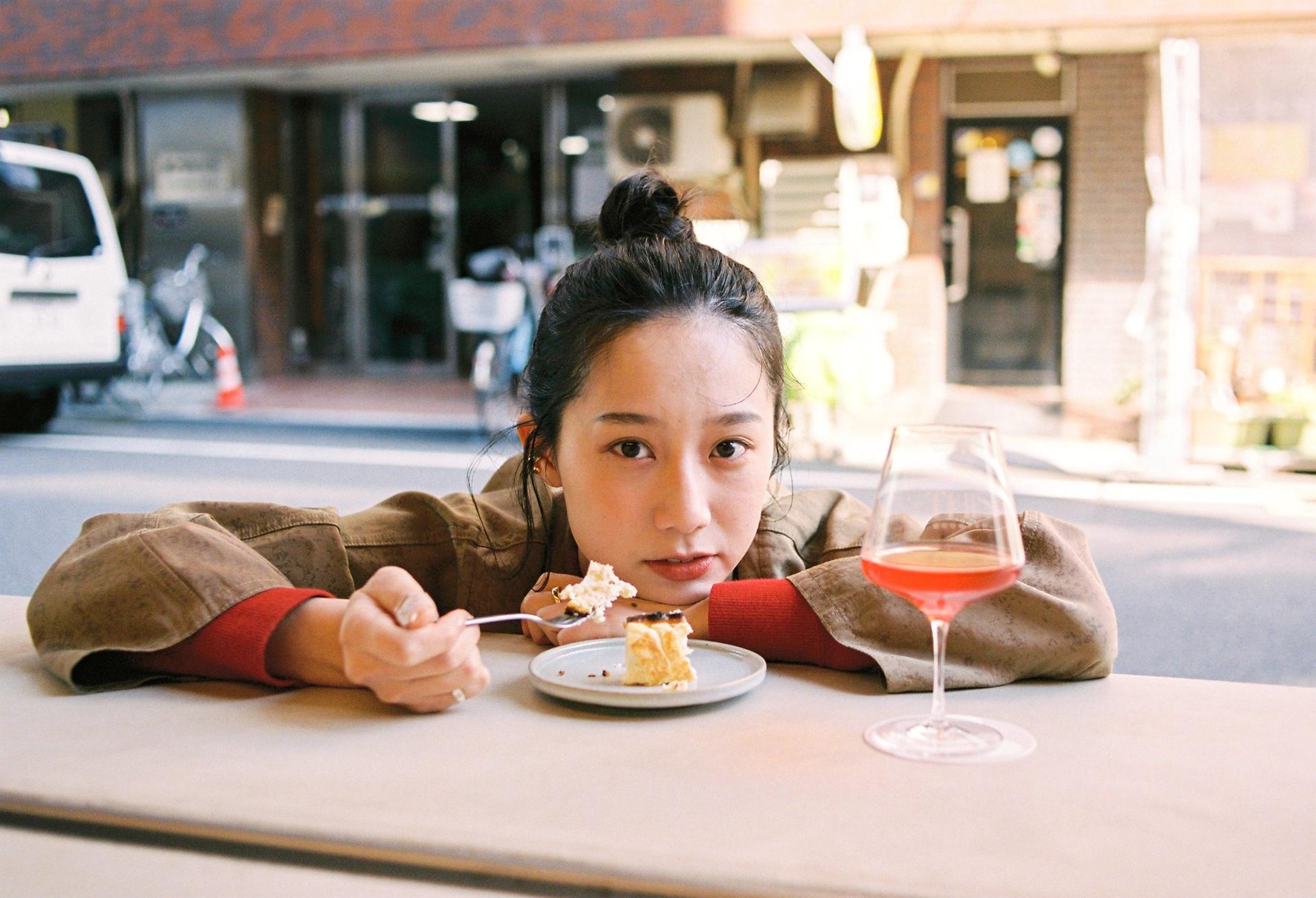 チーズケーキとペアリングビール、絶品ラム肉、締めシューマイを満喫する、春うらら♡ハシゴ酒|なかしーの山手線一周呑み・御徒町編