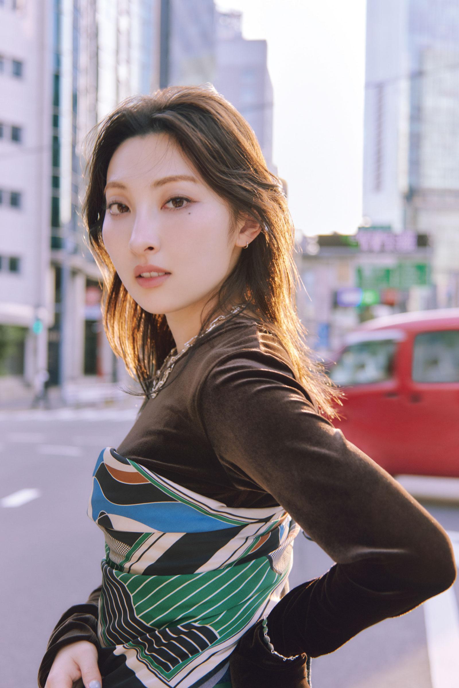 家入レオ「自分を許してハグしてあげられるようになったし、自分に優しく生きています」