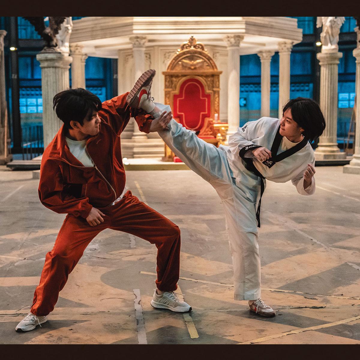 イショクのヒーローチーム、王道を行く! 映画『ハイファイブ!』